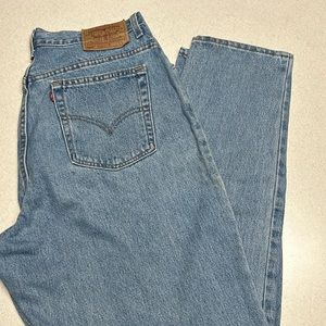 Authentic Levi’s 550. 18 long